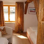Penzion Altstadtpension Dietz 3*