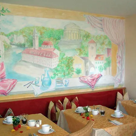 Altstadtpension Dietz 3* Кельхайм